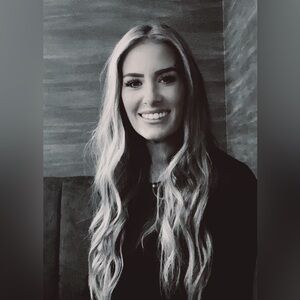 Meet your Posher, Keeley